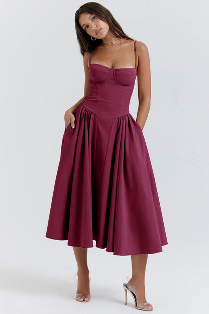 Beautifully Crafted Dress in a Classic Style
