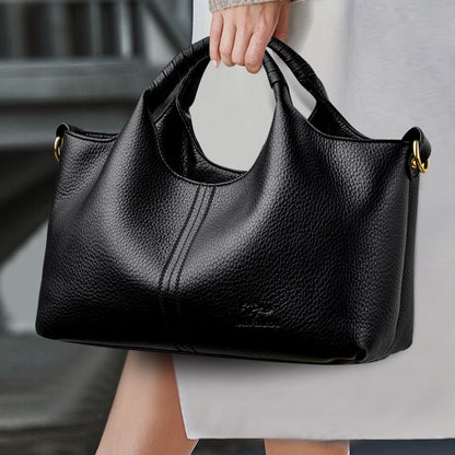 Well Tailored Bag with a Graceful Silhouette