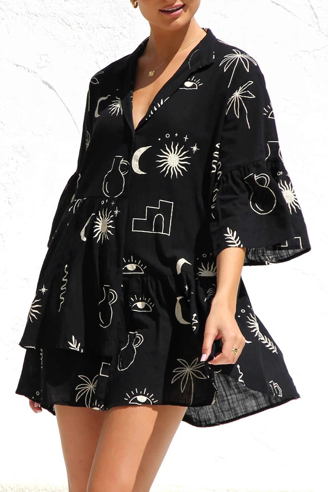 Beautifully Crafted Dress in a Classic Style