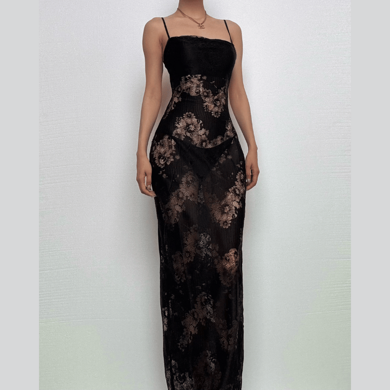 A Vintage Style Dress with Delicate Timeless Details