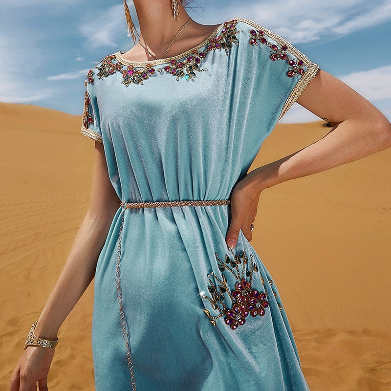 Classic Vintage & Enduringly Stylish Dress