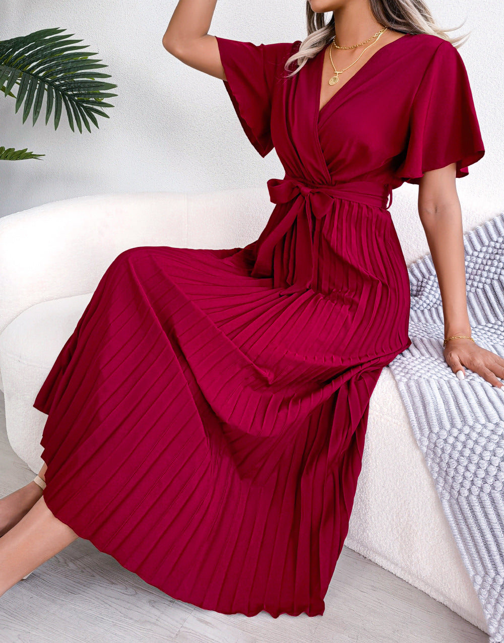 Classic Vintage & Enduringly Stylish Dress