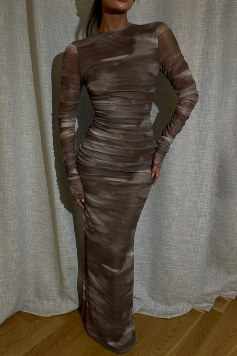 Sophisticated Dress with a Clean Classic Look