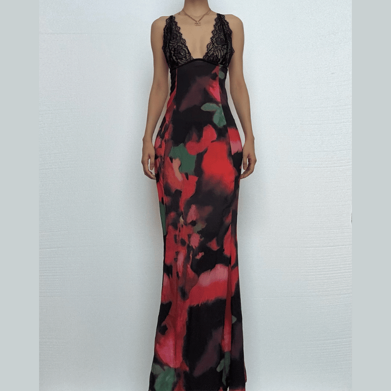 Classic Vintage & Enduringly Stylish Dress