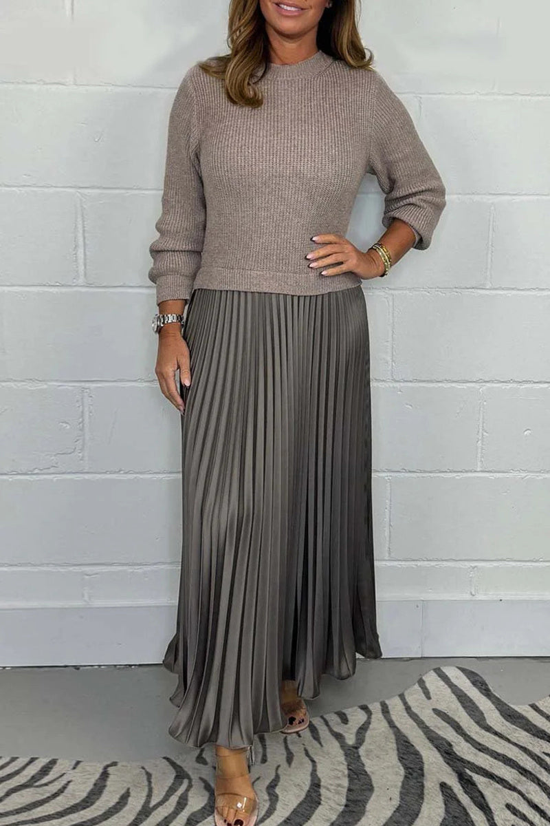 Sophisticated Dress with a Clean Classic Look