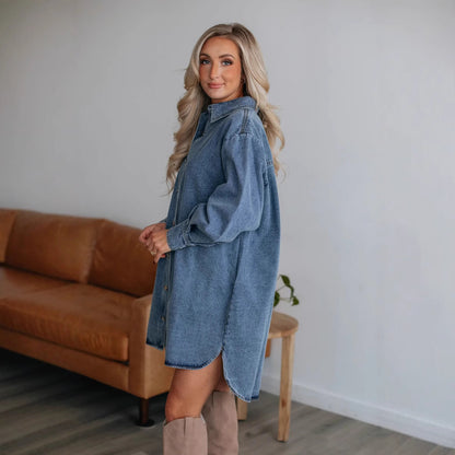 Sophisticated Dress with a Clean Classic Look