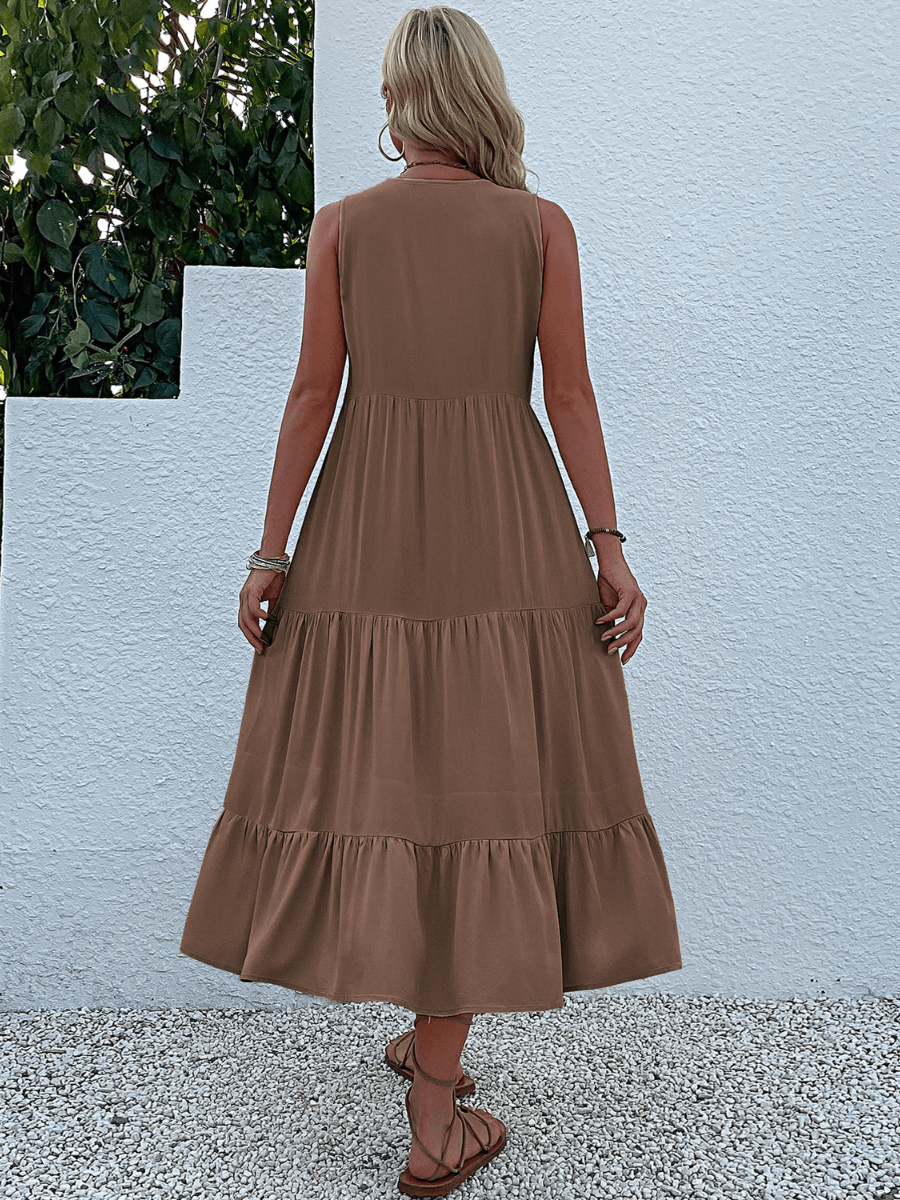 Beautifully Crafted Dress in a Classic Style