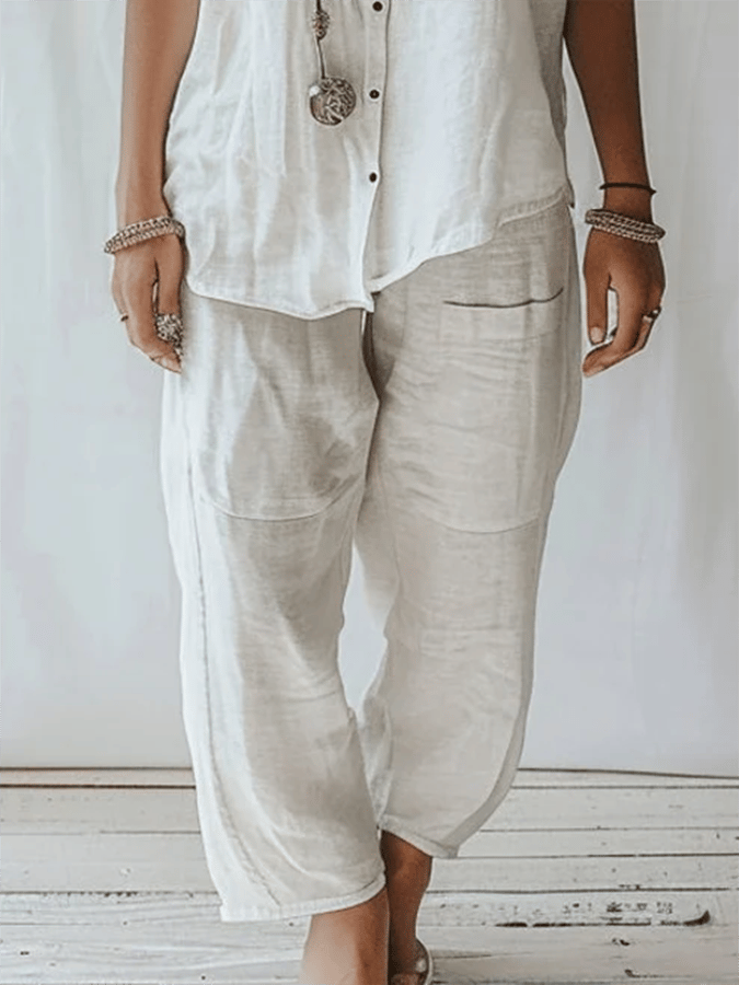 Classic Vintage Pants with a Flattering Fit
