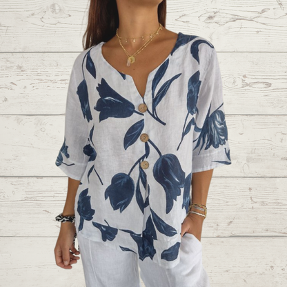 A Vintage Style Top with Delicate Timeless Details