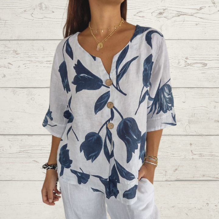A Vintage Style Top with Delicate Timeless Details