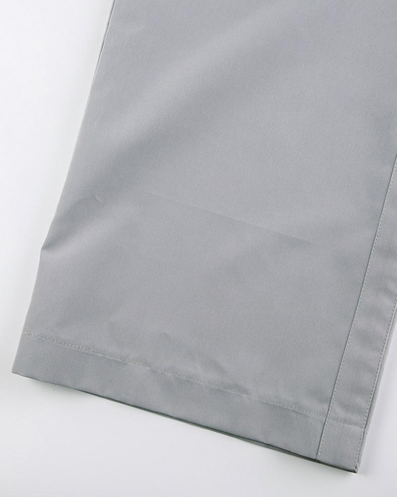 Classic Vintage Pants with a Flattering Fit