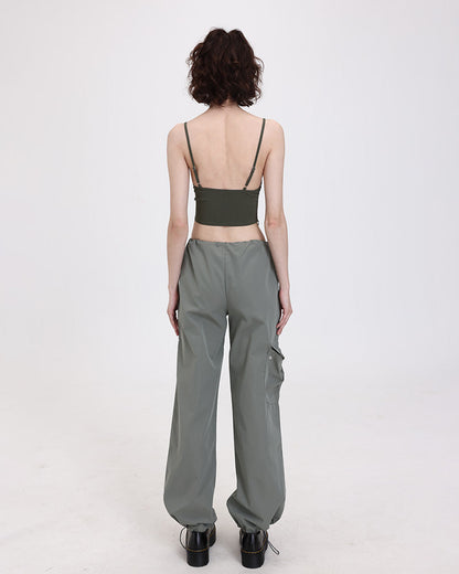 Well Tailored Pants with a Graceful Silhouette