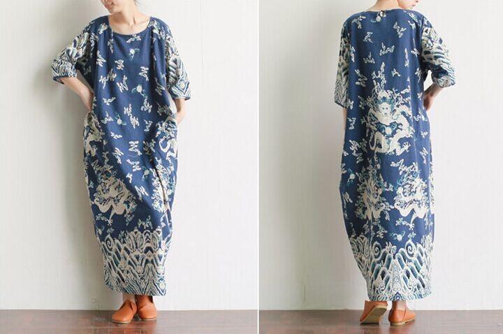 Classic Vintage Dress with a Flattering Fit