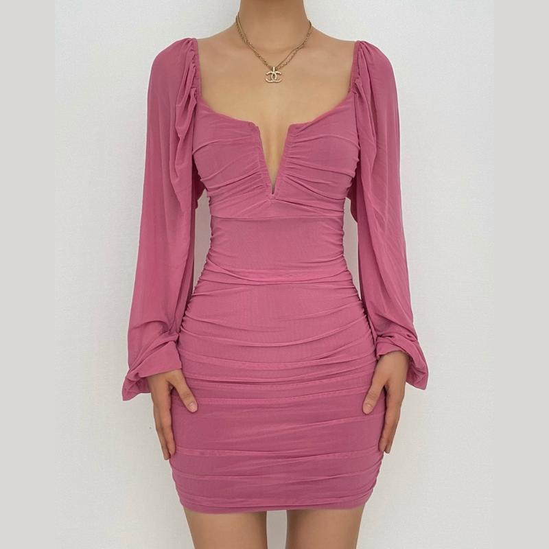 Gracefully Styled Dress for Any Occasion
