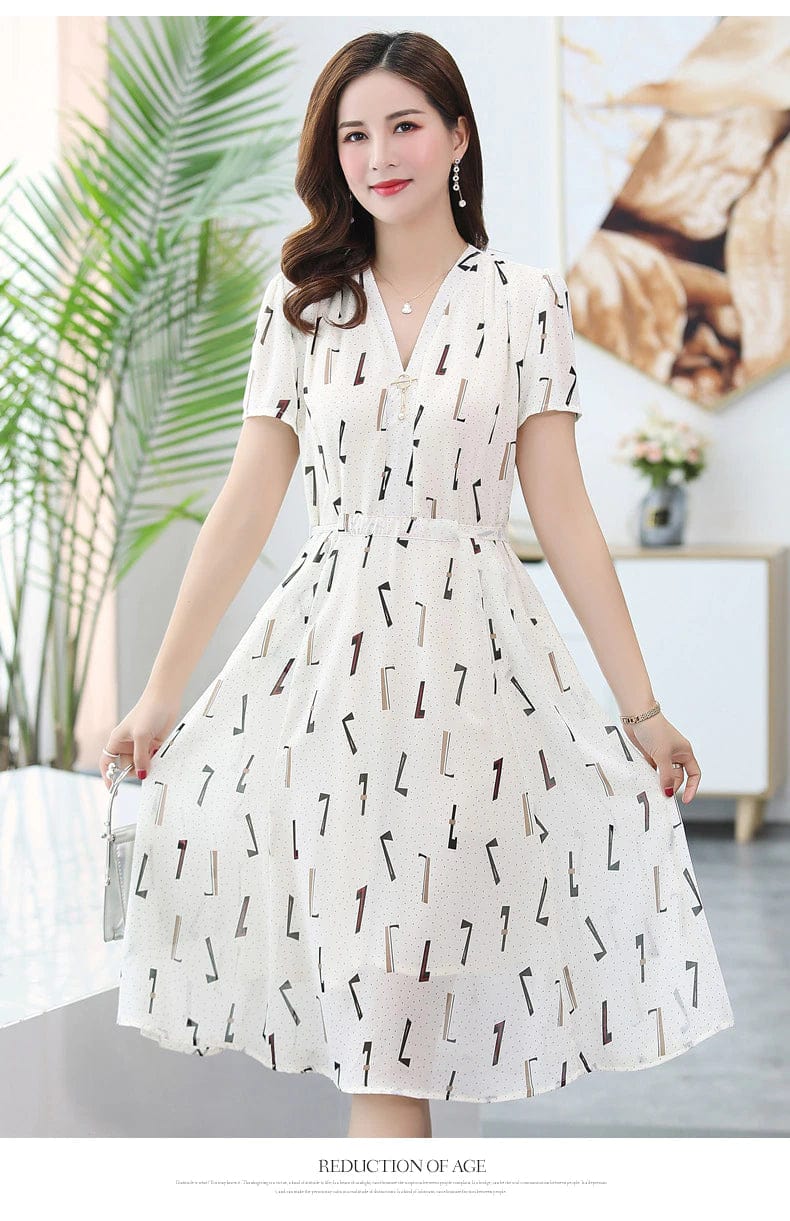 Sophisticated Dress with a Clean Classic Look