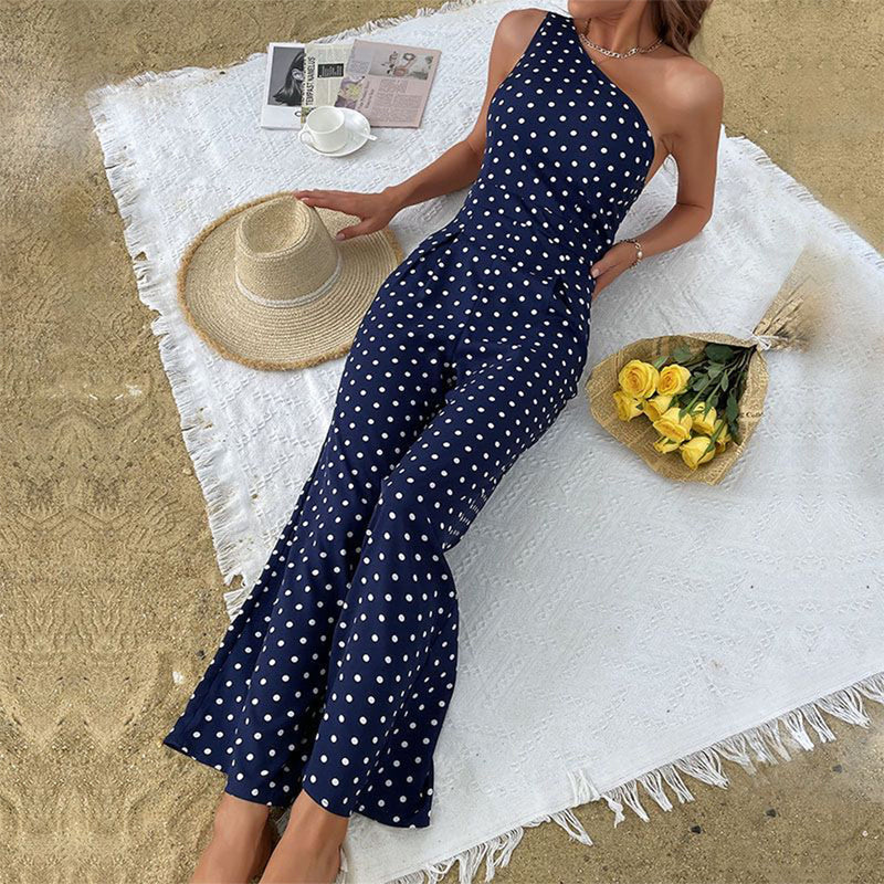 Classic Vintage Garment with a Flattering Fit