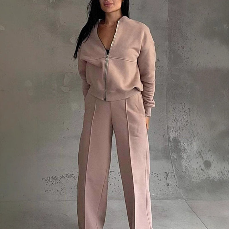 Effortlessly Elegant Jacket with a Timeless Design