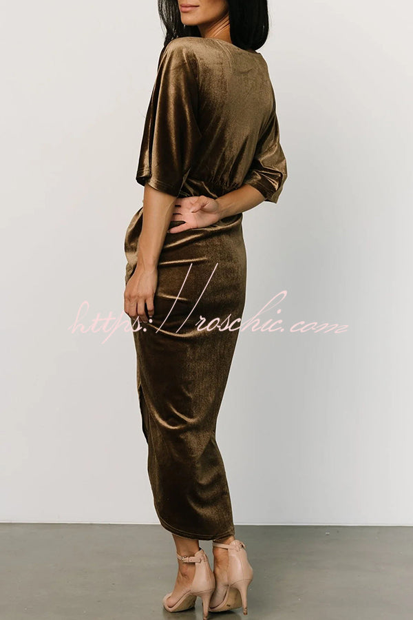 Classic Vintage & Enduringly Stylish Dress