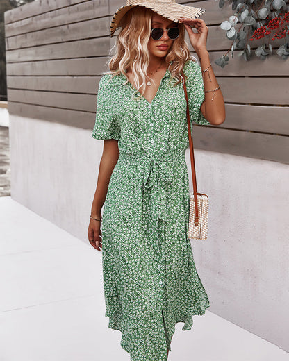Classic Vintage & Enduringly Stylish Dress