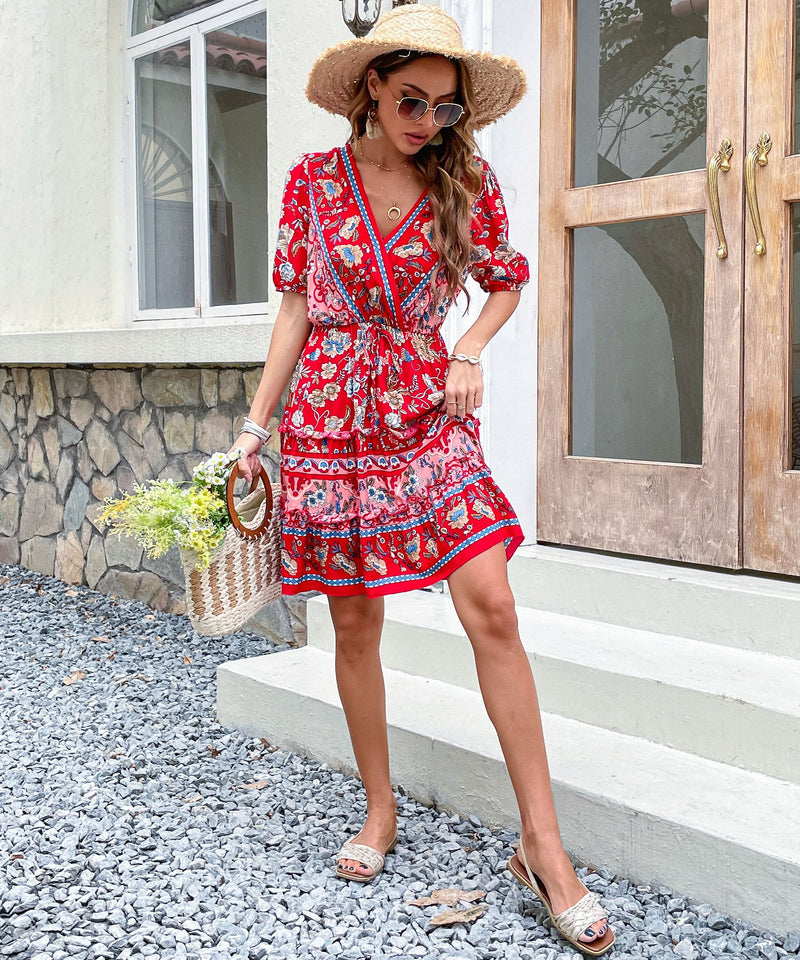 Classic Vintage Dress with a Flattering Fit