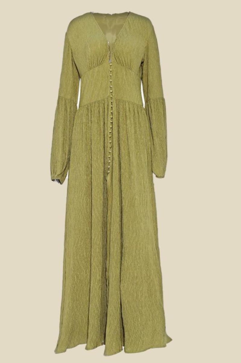 Effortlessly Elegant Dress with a Timeless Design