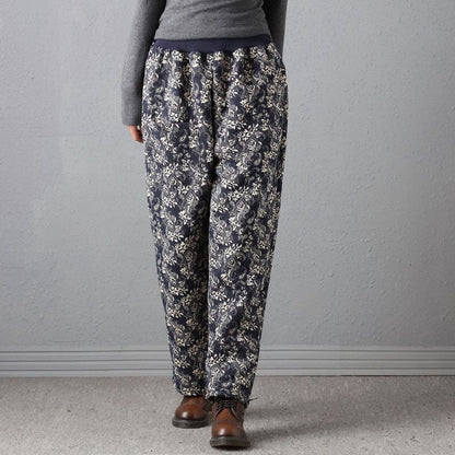 Classic Vintage Pants with a Flattering Fit