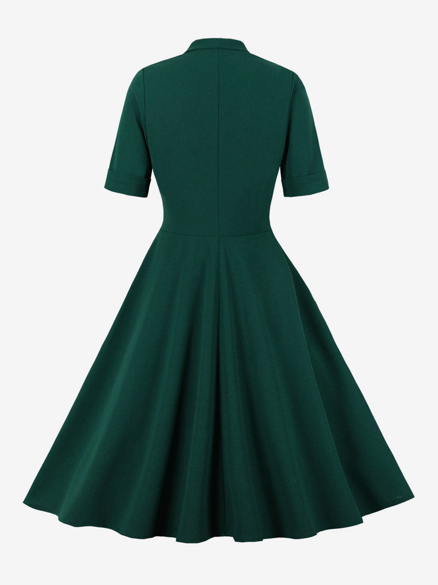 Classic Vintage Dress with a Flattering Fit