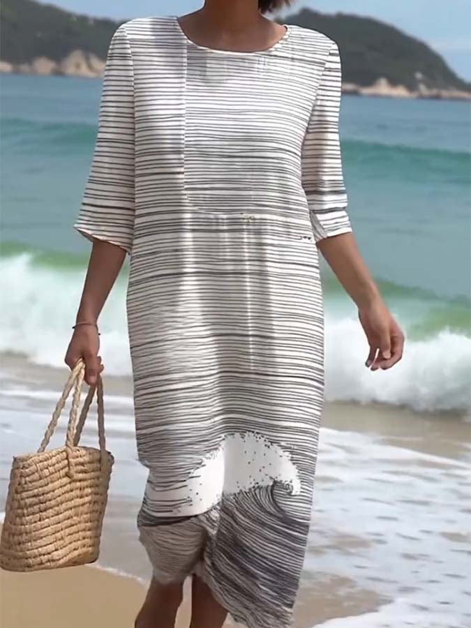 Effortlessly Elegant Dress with a Timeless Design