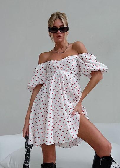 Classic Vintage & Enduringly Stylish Dress