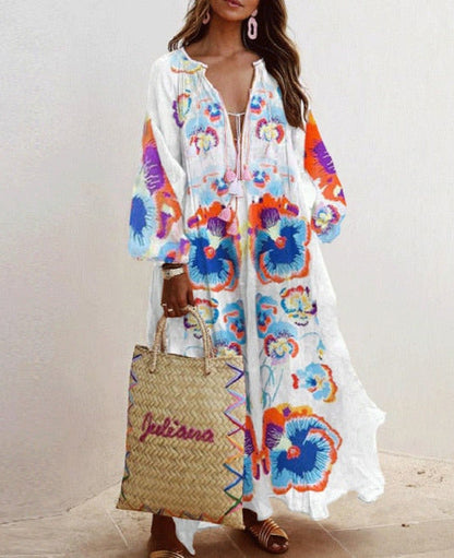 Beautifully Finished Dress in a Timeless Design