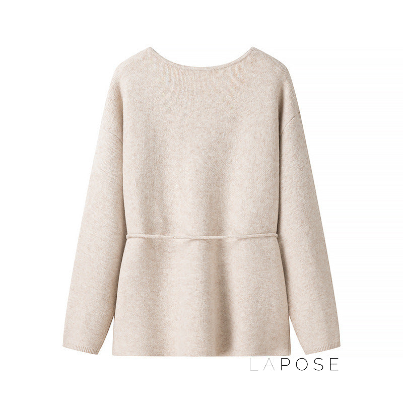 Elegantly Styled Cardigan for Everyday Wear