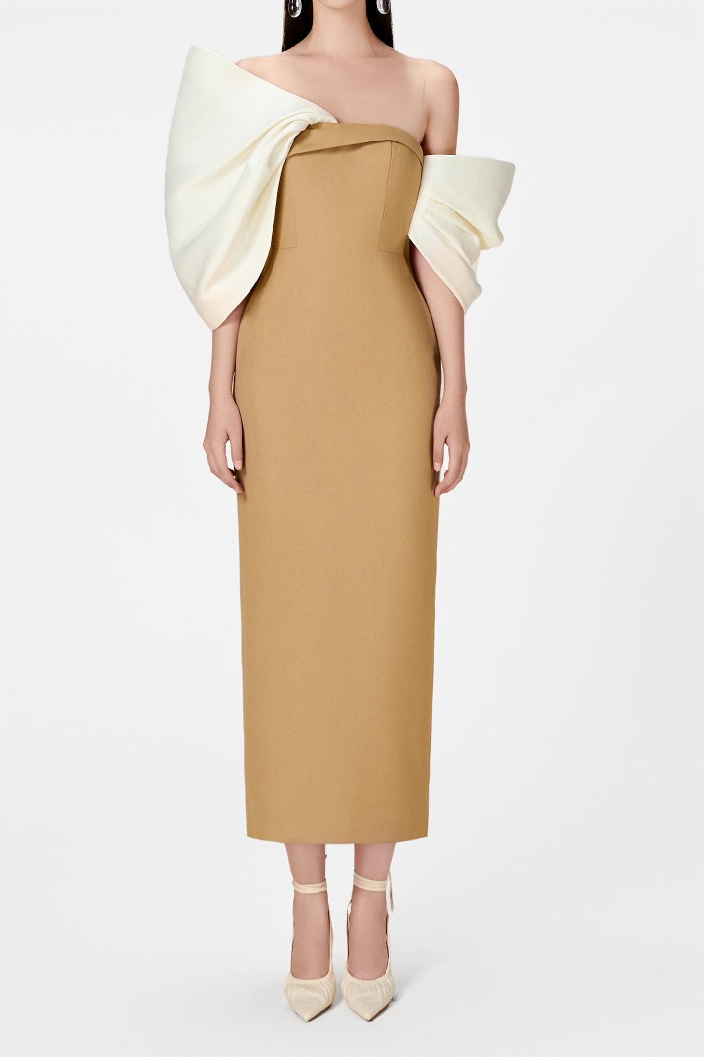 A Vintage Style Dress with Delicate Timeless Details
