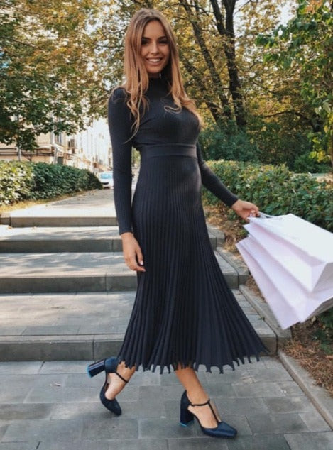 Polished Dress with an Effortless Classic Look