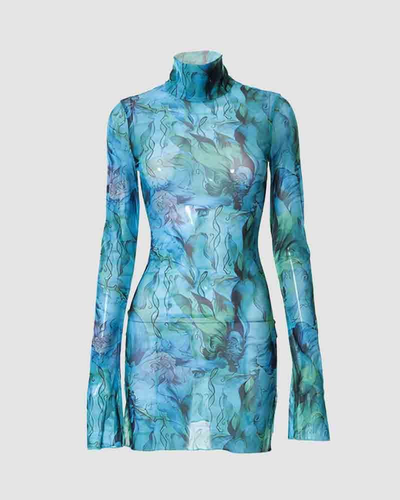 Effortlessly Elegant Dress with a Timeless Design