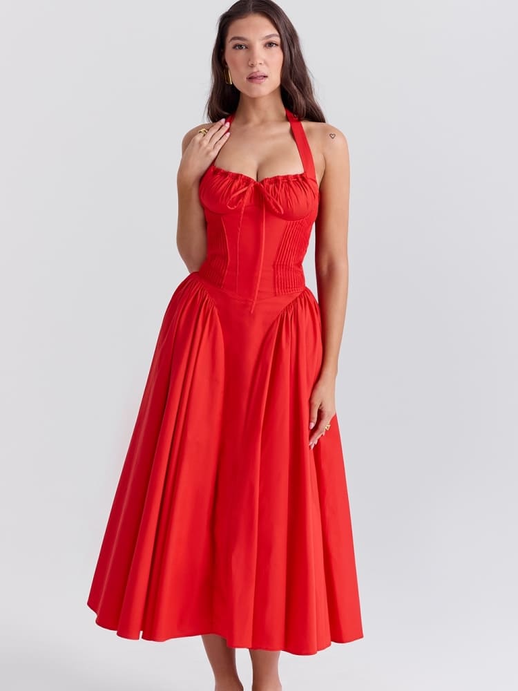 Sophisticated Dress with a Clean Classic Look