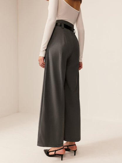 Elegantly Styled Pants for Everyday Wear