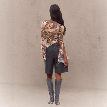 A Vintage Style Top with Delicate Timeless Details