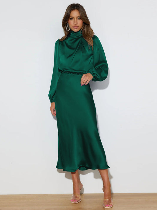 Polished Dress with an Effortless Classic Look