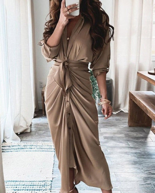 Beautifully Crafted Dress in a Classic Style