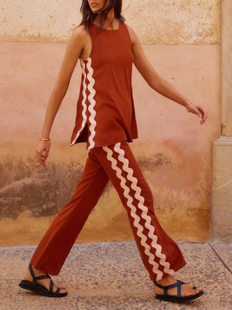 A Vintage Style Pants with Delicate Timeless Details