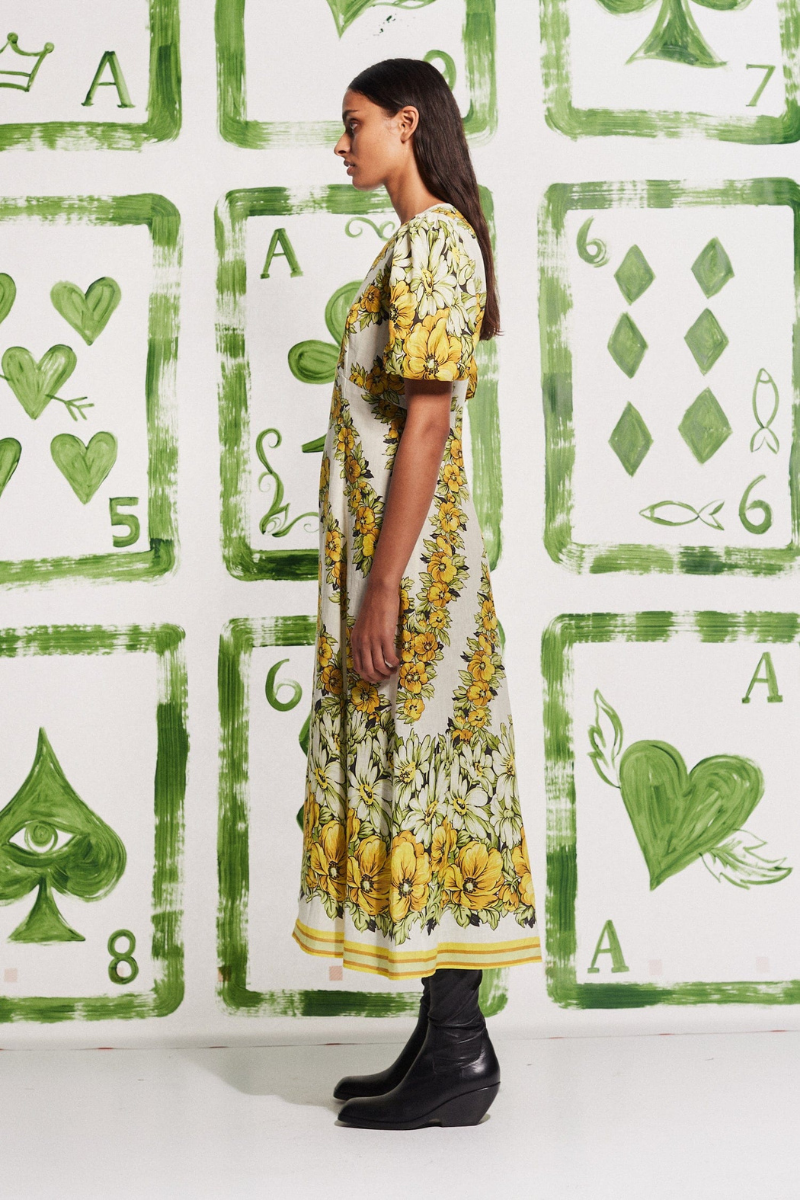 Polished Dress with an Effortless Classic Look