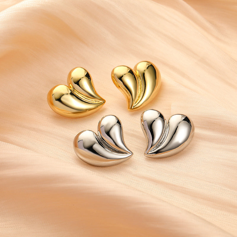 Stunning Gold Earring for Daily Wear