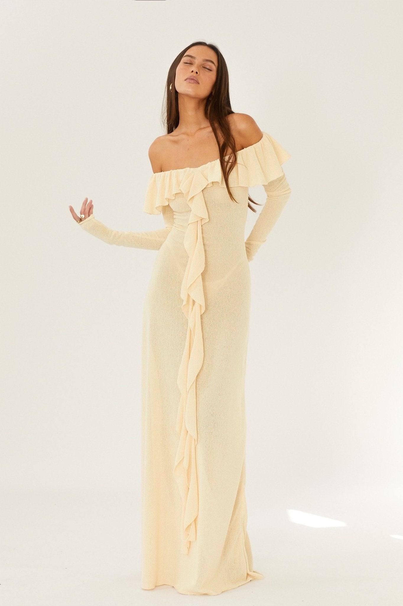 Beautifully Crafted Dress in a Classic Style
