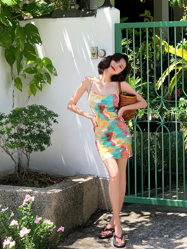 Classic Vintage & Enduringly Stylish Dress