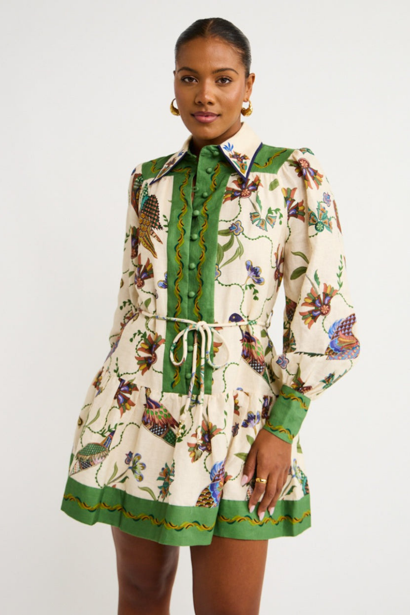 Classic Vintage Dress with a Flattering Fit