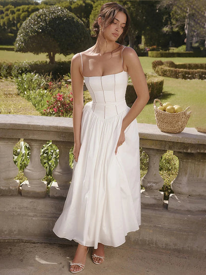 Sophisticated Dress with a Clean Classic Look