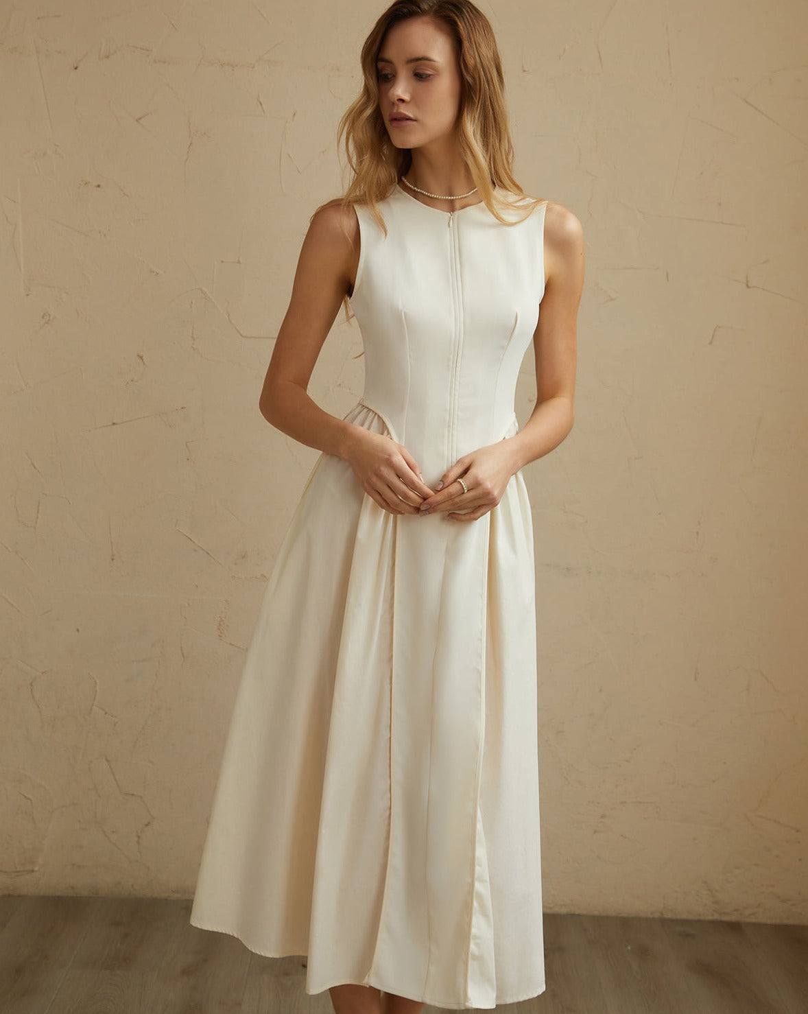 Classic Vintage & Enduringly Stylish Dress