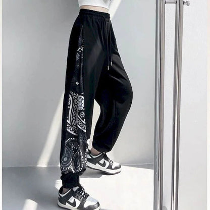 Sophisticated Pants with a Clean Classic Look