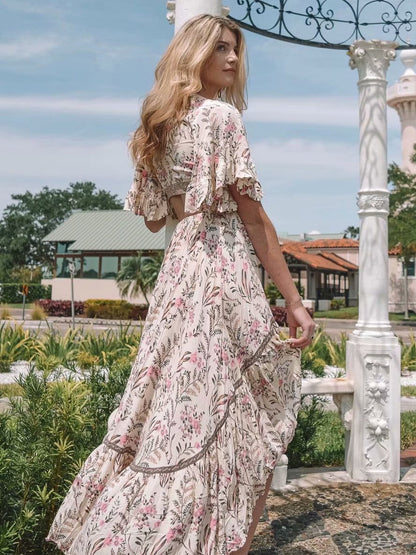 Classic Vintage & Enduringly Stylish Dress