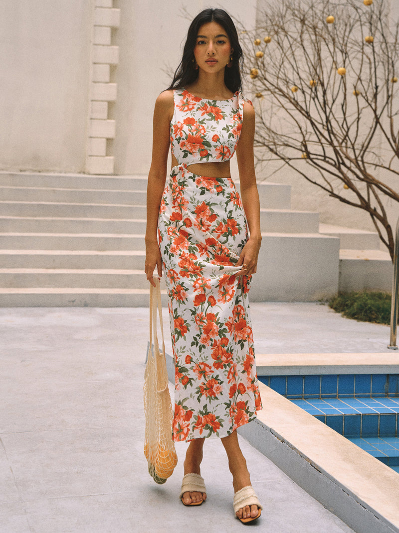 Sophisticated Dress with a Clean Classic Look